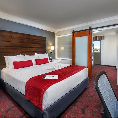 אנהיים Desert Palms Hotel מראה חיצוני תמונה